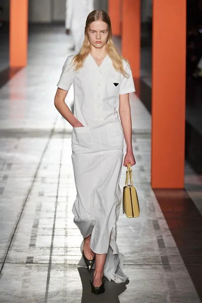 Look 42
